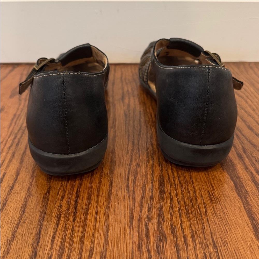 Array Black Woven Leather Fisherman Sandals, 8.5N - Picture 6 of 12